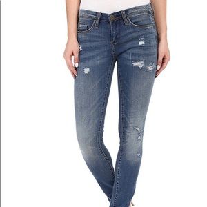 Blank Denim Skinny Distressed Jean
